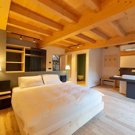 Maso Torbiera- Rural And Mountain Bed & Breakfast
